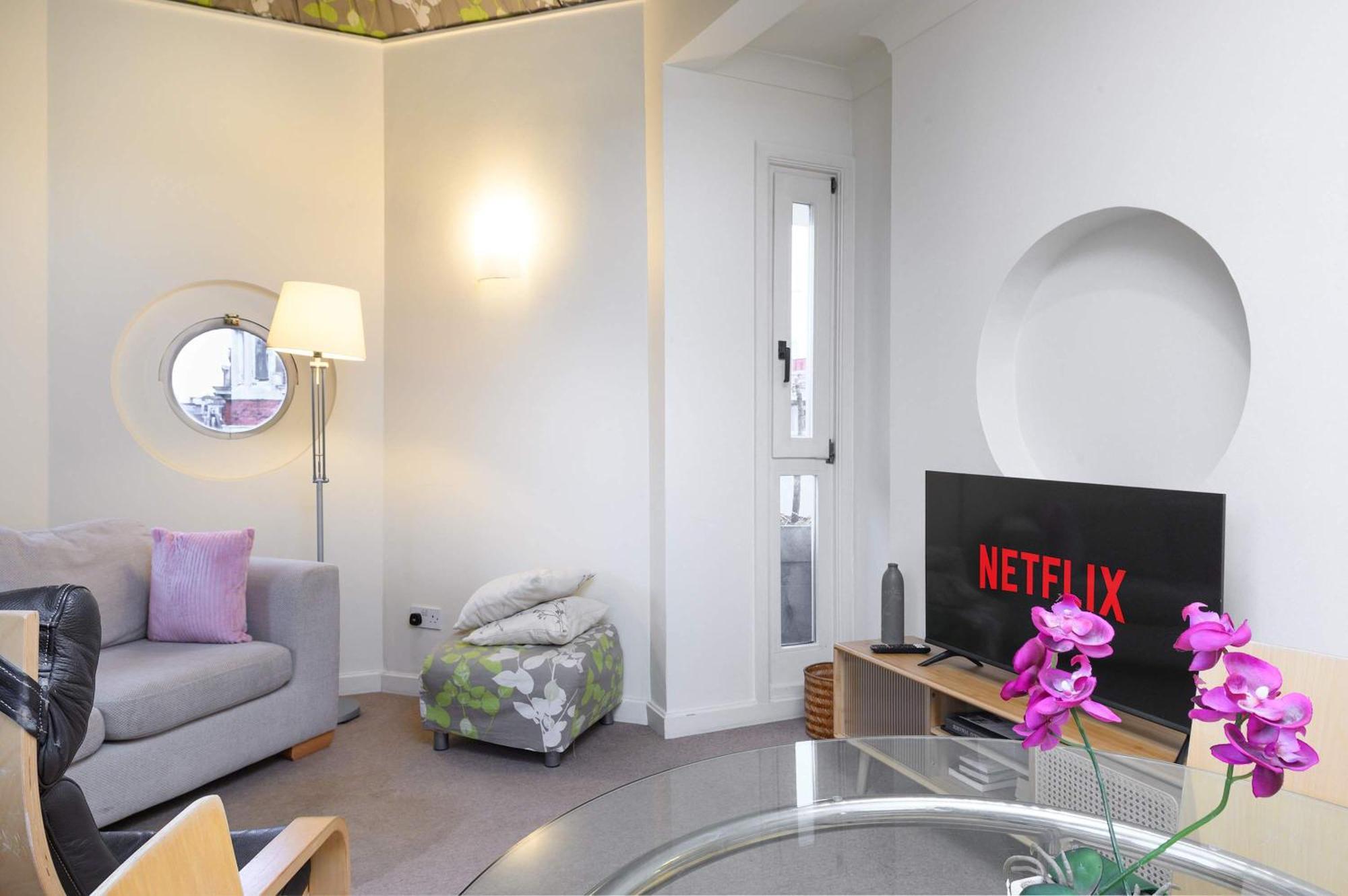 The Aristocrat - Fitzrovia - By Frankie Says Appartement Londen Buitenkant foto